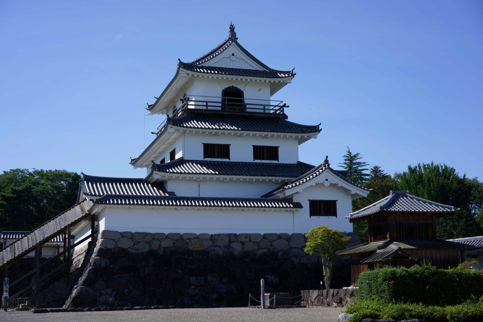 Shiroishi Castle's three-story keep, faithfully rebuilt in wood in 1995